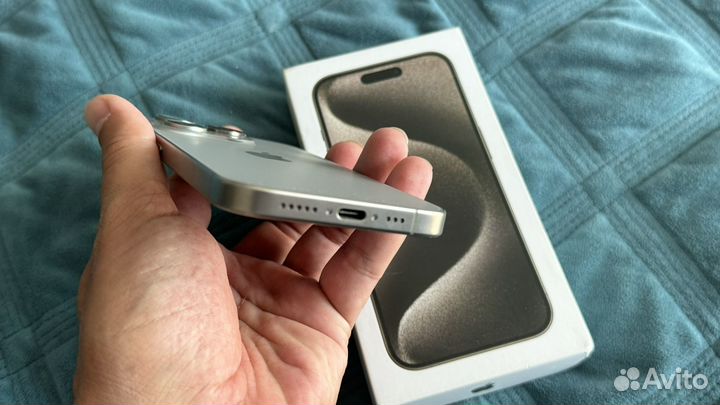 iPhone 15 Pro, 512 ГБ