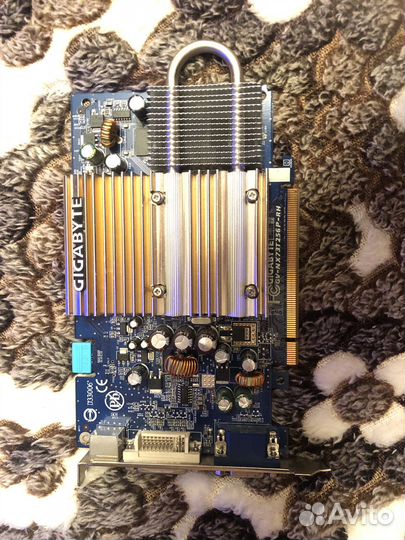 Видеокарта gigabyte