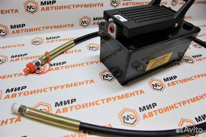 Гидравлический насос с пневматическим приводом