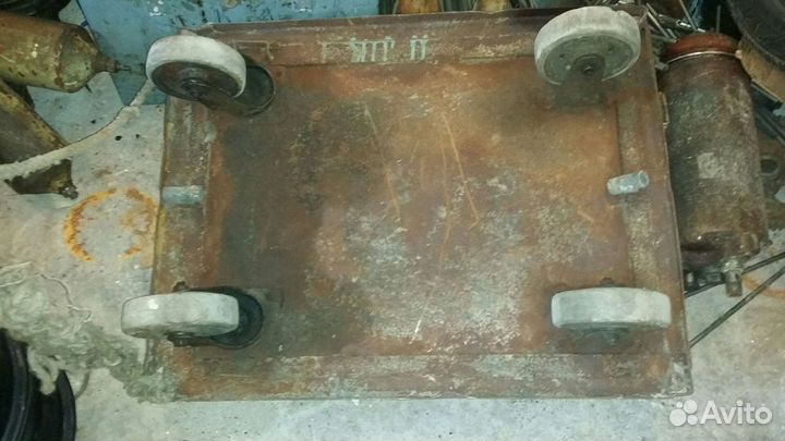 Тележка платформенная