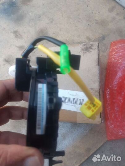 Продам подрулевой шлейф Mitsubishi