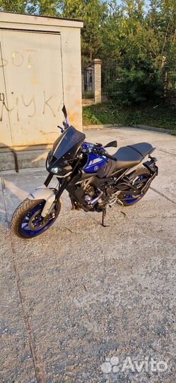 Мотоцикл Yamaмт09