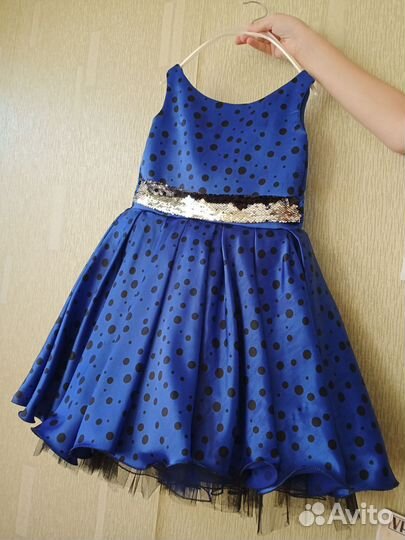 Платье на девочку 6-7 лет