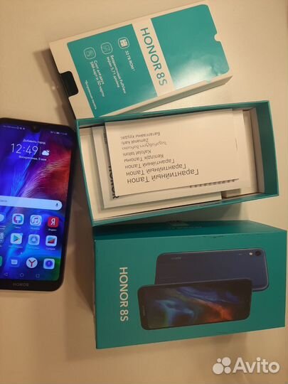 HONOR 8S, 2/32 ГБ