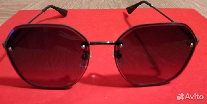 Солнцезащитные очки женские. Коллекция