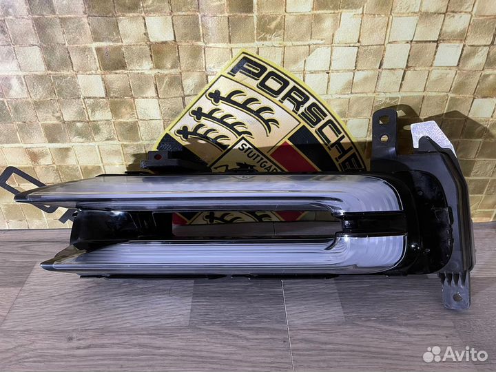 Дхо левое на Porsche Panamera Turbo 20-23 целое
