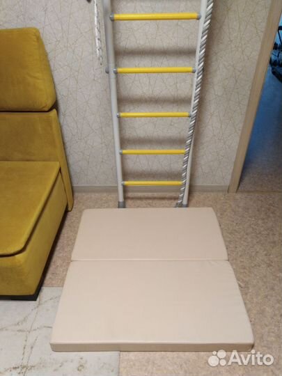 Детская шведская стенка с матрасом