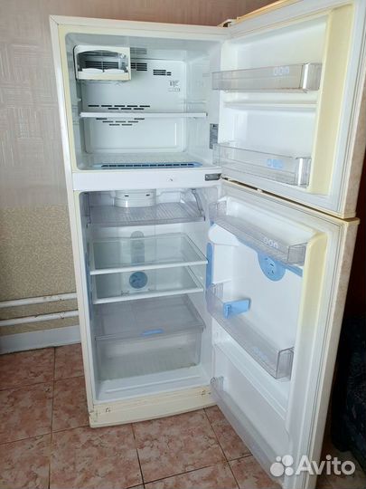 Продам Холодильник LG GR-S352 QVC No Frost