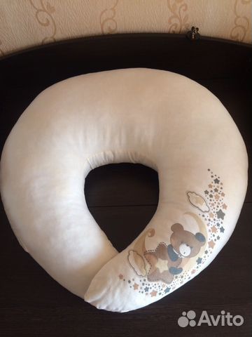 Подушка для кормления младенцев