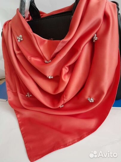 Шелковый платок