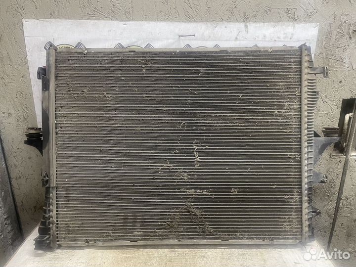 Радиатор охлаждения Фольксваген туарег 3,2
