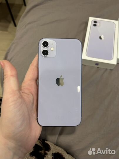 iPhone 11, 64 ГБ