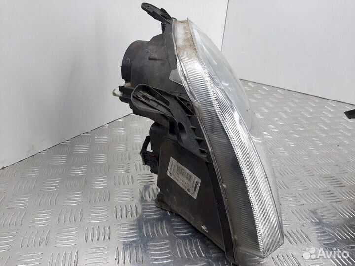 Фара 93321052 Opel Meriva A (2003-2010)
