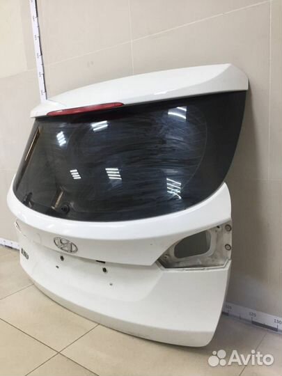 Дверь багажника со стеклом Hyundai i30