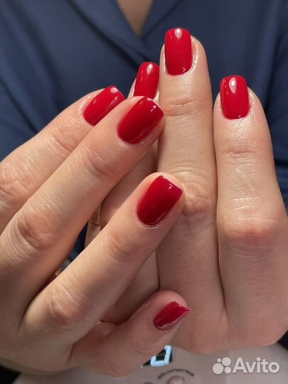 Маникюр,педикюр