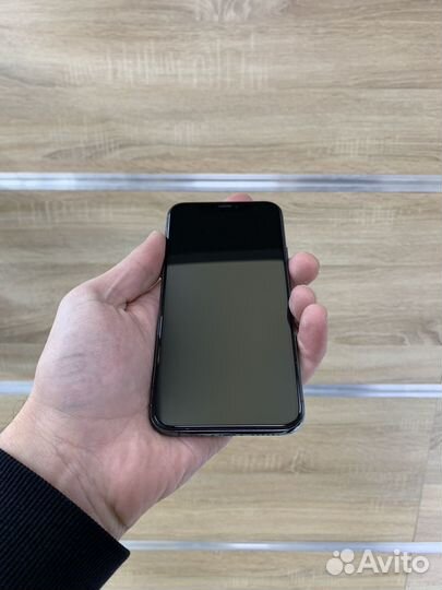 iPhone 11 Pro, 256 ГБ