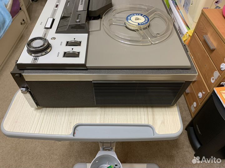 Катушечный магнитофон Grundig TK 341 Hi-Fi