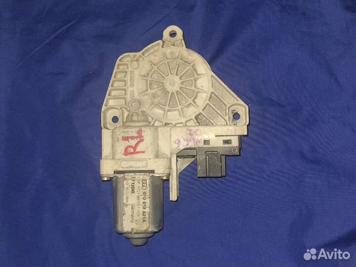 Моторчик стеклоподъемника задний левый Audi A6