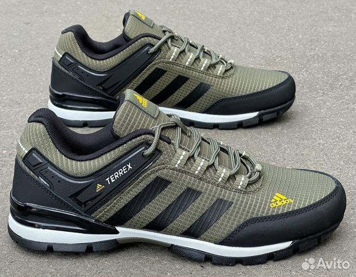 Кроссовки adidas terrex