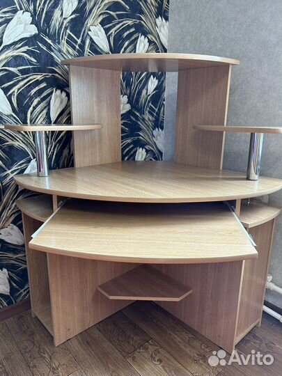 Компьютерный стол бу