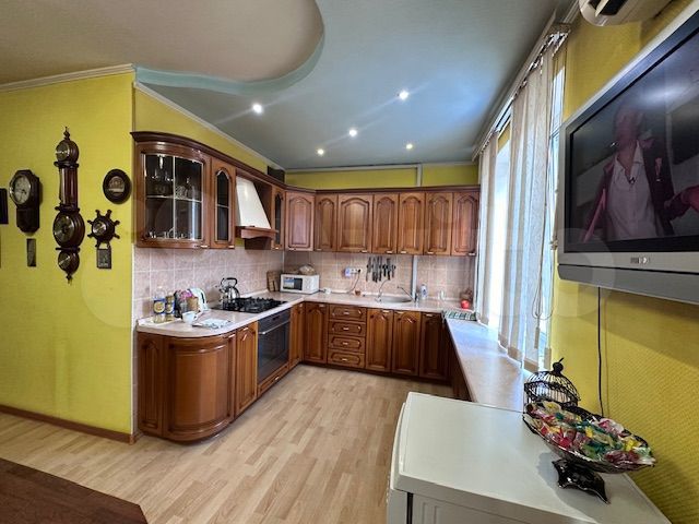 4-к. квартира, 85,4 м², 2/9 эт.