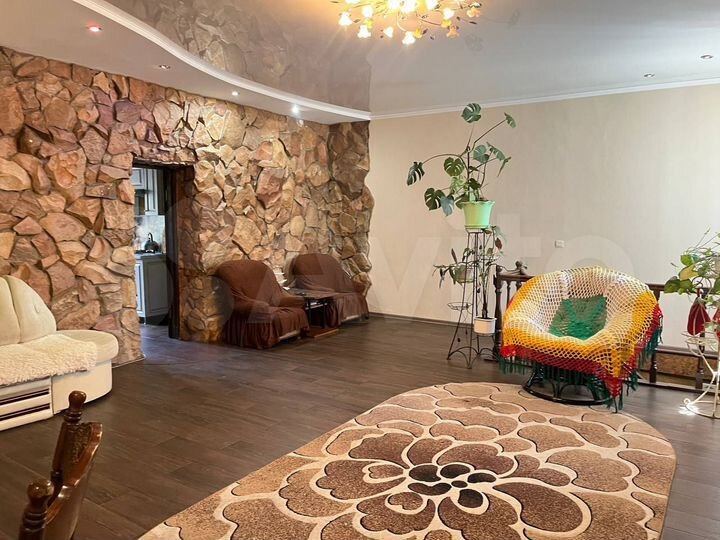 Дом 130 м² на участке 3 сот.