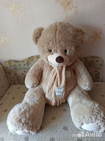 Плюшевый медведь