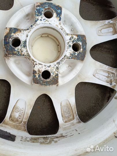 Продаю диски на Ниссан AD