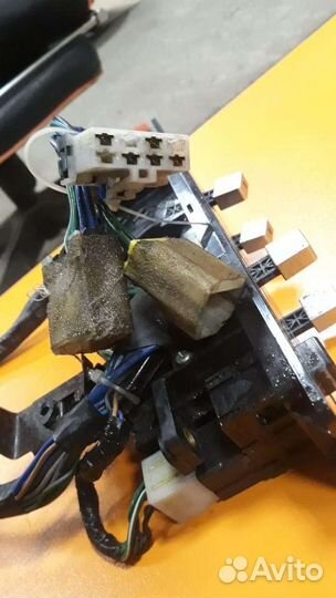 Блок управления печкой Nissan bluebird veu 11