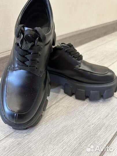 Ботинки женские 37 размер