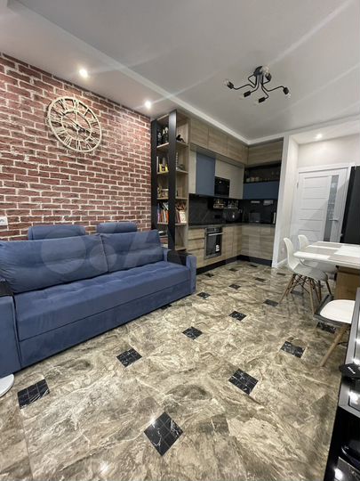 3-к. квартира, 60 м², 10/17 эт.