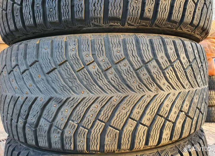 Michelin X-Ice North 4 245/45 R18 100T
