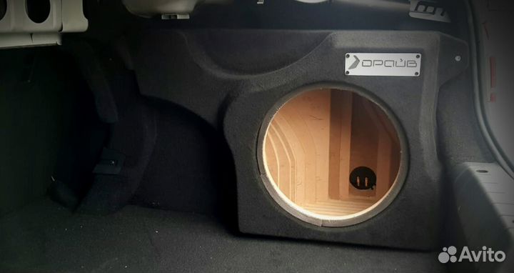 Короб Стелс LADA vesta седан для саба 30 см