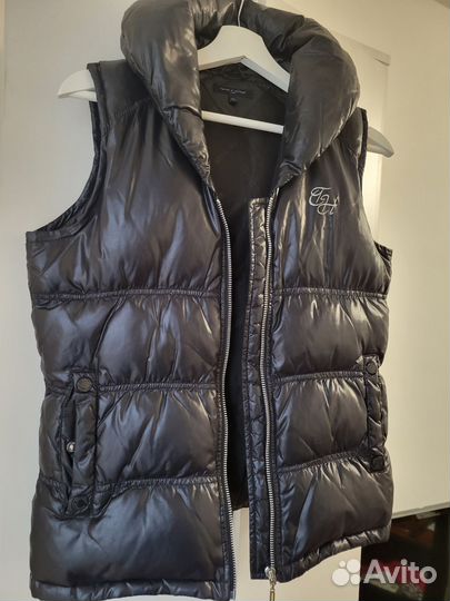 Tommy hilfiger жилетка, xs