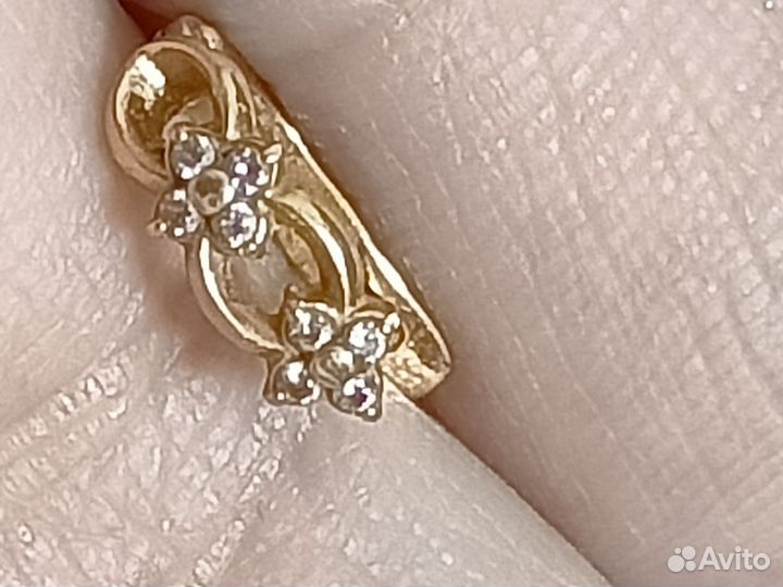 Золотые серьги