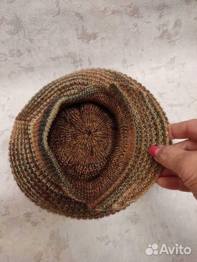 Головные уборы женские