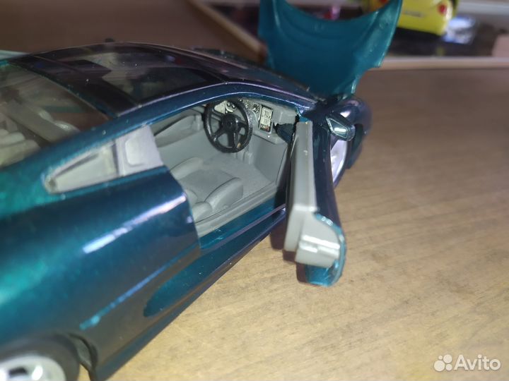 Модель 1:24 Jaguar XJ 220 и другие