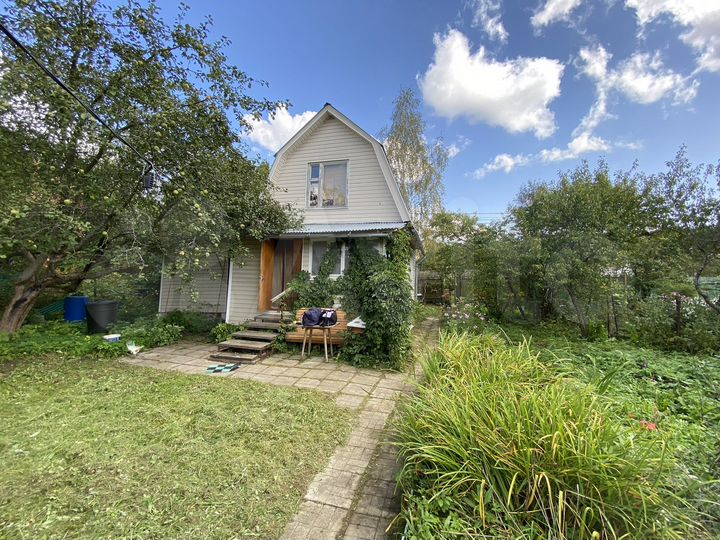 Дача 60 м² на участке 6 сот.