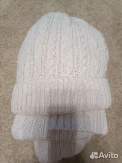 Шапка с шарфом