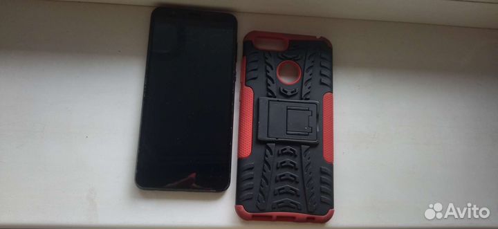 Телефон honor 7х