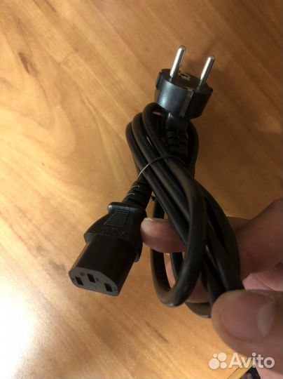 Кабель питания 220в