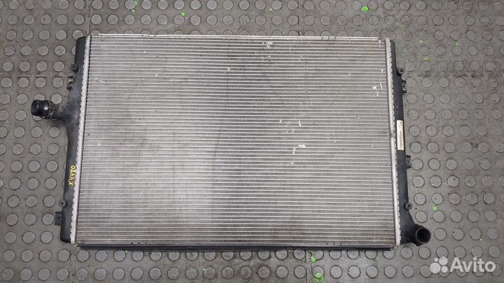 Радиатор охлаждения двигателя Skoda Yeti, 2015