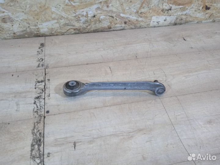 Рычаг подвески передний правый Audi A5 8T 3.2 2007