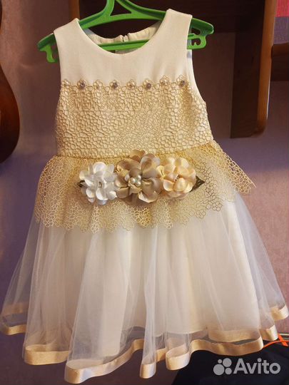 Продам детское платье