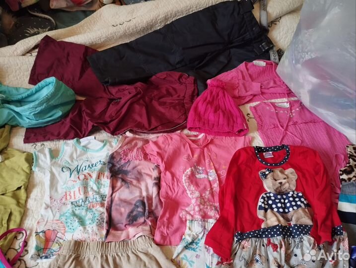 Пакет одежды для девочки на размер 98