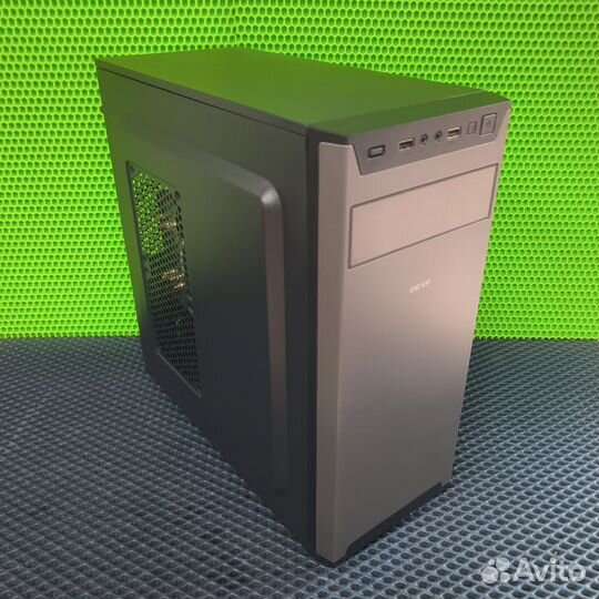 Игровой компьютер Core i7 4770k + R9 270X 4Gb