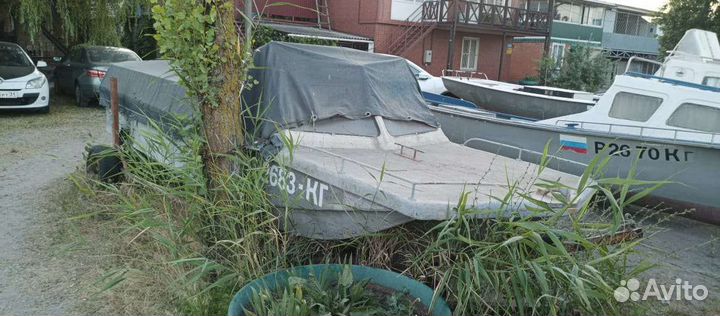 Катер тримаран