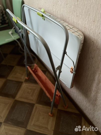 Ванночка с пеленальным столиком