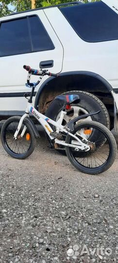 Детский велосипед бмв 18 колеса
