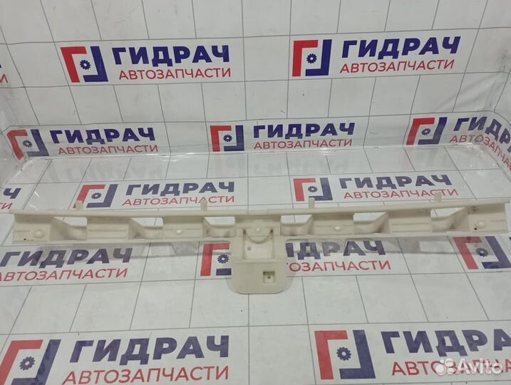 Кронштейн заднего бампера Ford Focus 3 BM51A17B861